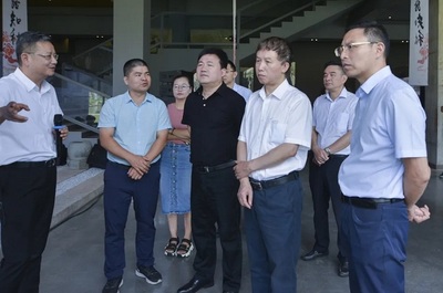 省委統戰部副部長張潤生深入甌海調研 為網絡人士文化藝術交流活動把脈定向
